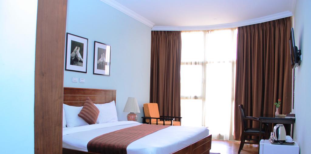 Hotel Lobelia Аддис-Абеба Экстерьер фото